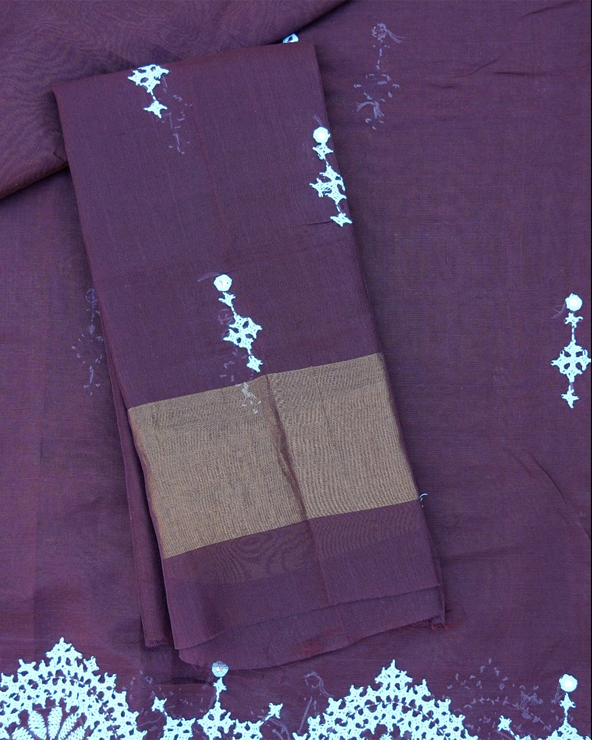 Earthy Sophistication: The Deep Umber Artisanal Set - Image 2
